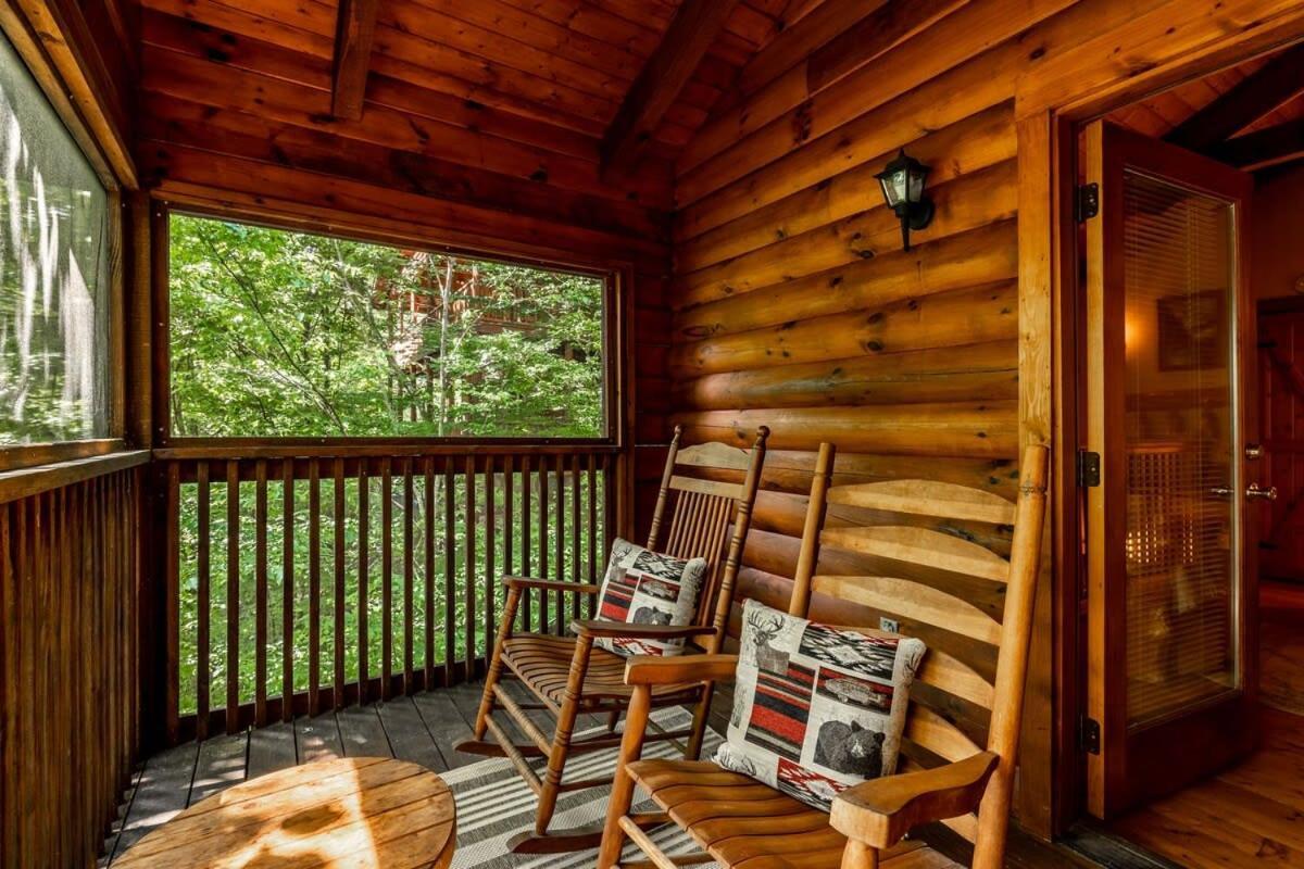 Villa Quaint & Secluded Near Dollywood With Bbq&Hot Tub Pigeon Forge Exterior foto